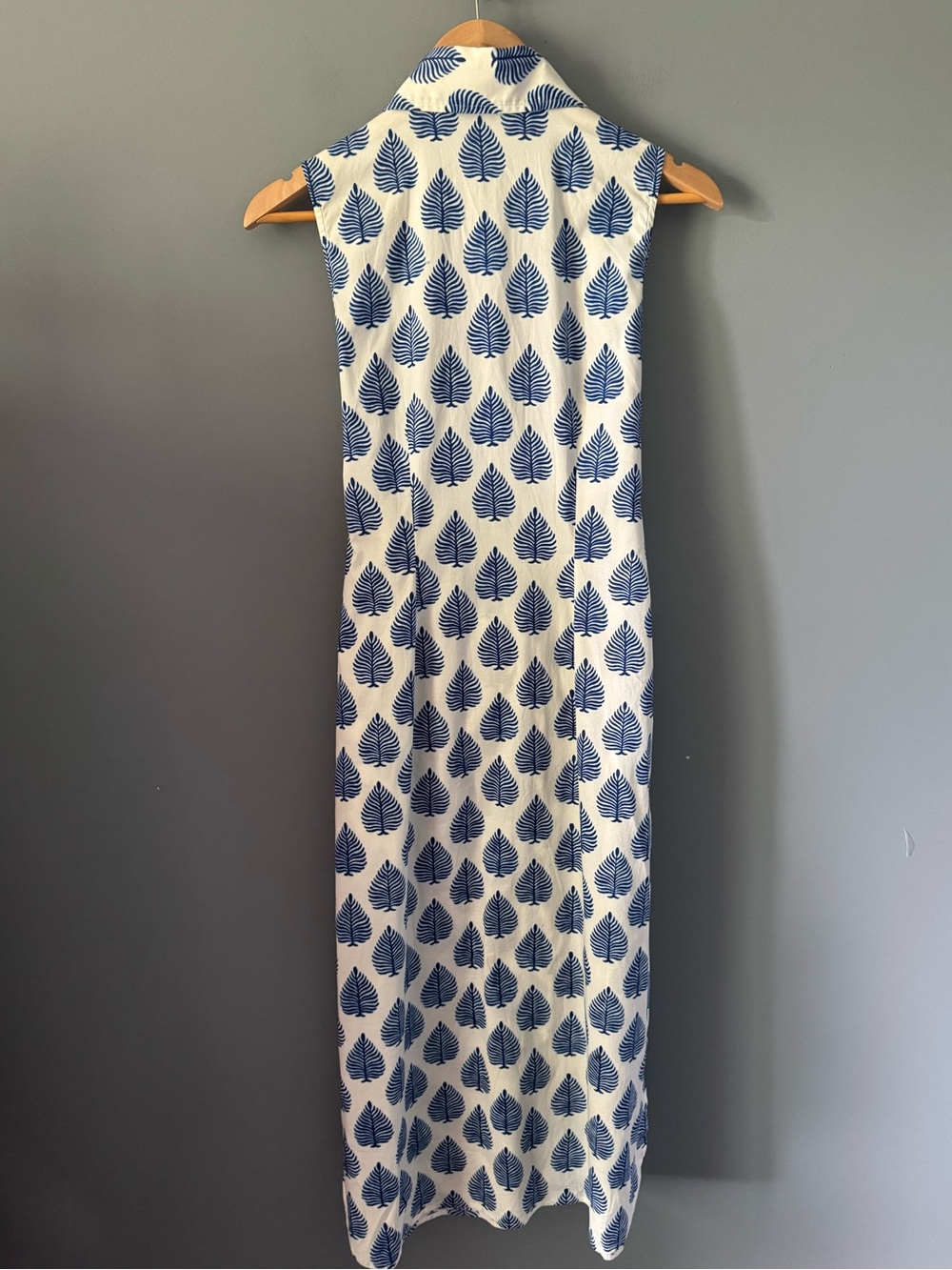 J. McLaughlin Orla Sleeveless button down dress - Picture 6 of 9